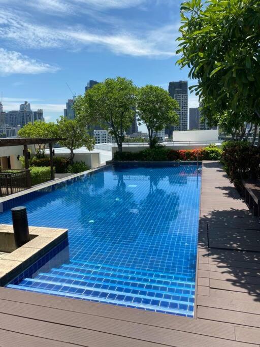 בנגקוק Delightful Condo In Central Location At Sukhumvit 49 מראה חיצוני תמונה