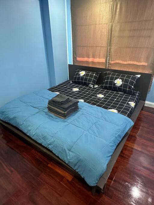 בנגקוק Delightful Condo In Central Location At Sukhumvit 49 מראה חיצוני תמונה